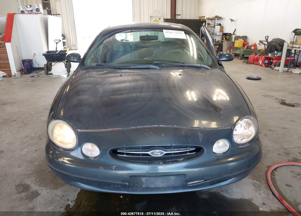 1998 FORD TAURUS LX/SE VIN: 1FAFP52U2WG140995