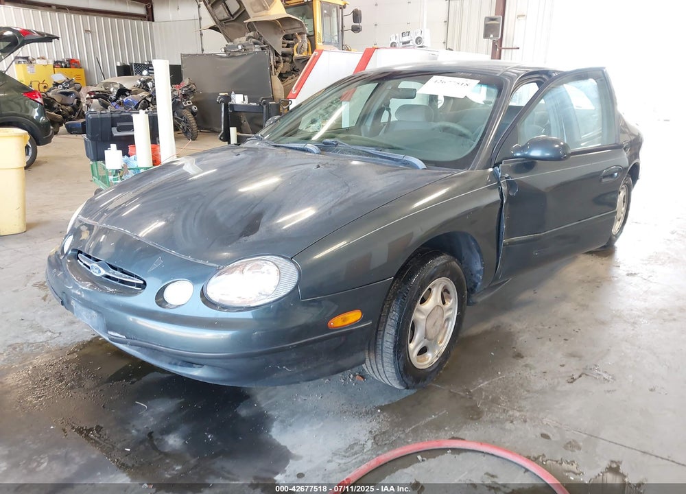 1998 FORD TAURUS LX/SE VIN: 1FAFP52U2WG140995