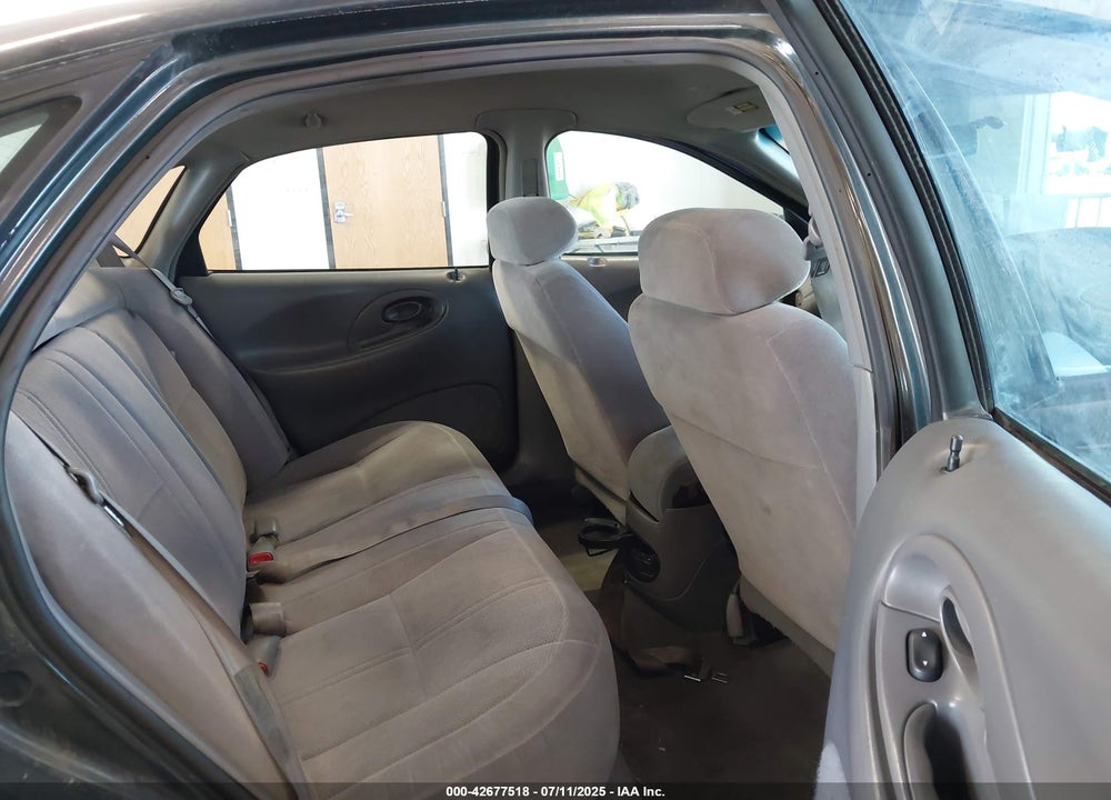 1998 FORD TAURUS LX/SE VIN: 1FAFP52U2WG140995
