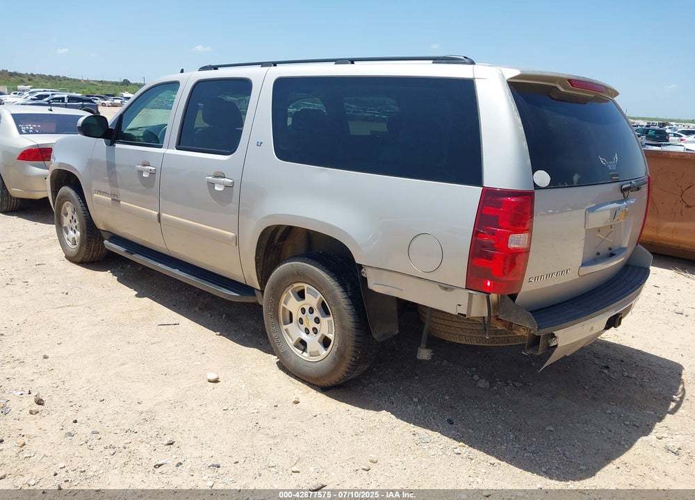 2008 CHEVROLET SUBURBAN 1500 LT VIN: 1GNFC16J18R119018