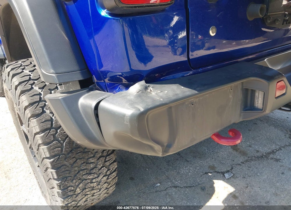 2018 JEEP WRANGLER UNLIMITED VIN: 1C4HJXFG2JW296960