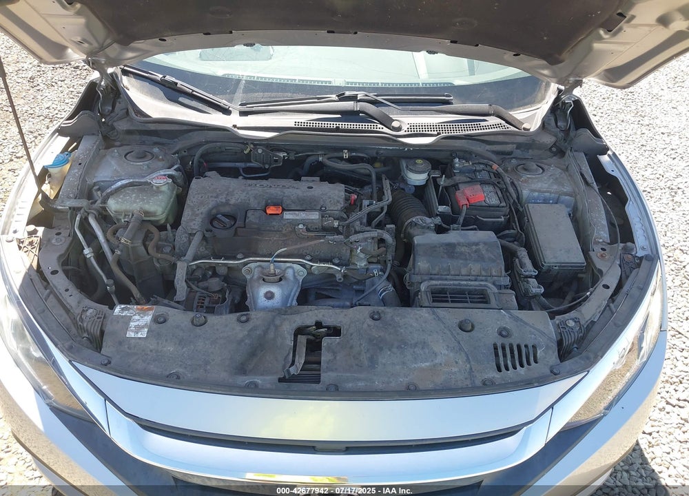 2017 HONDA CIVIC VIN: 19XFC2F5XHE080118