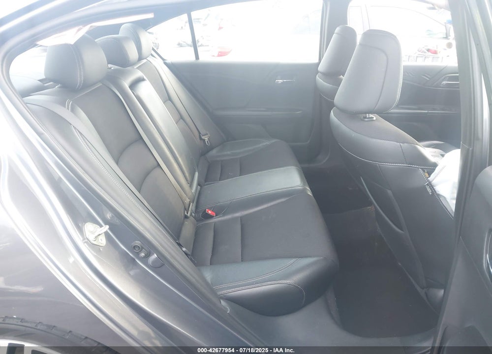 2017 HONDA ACCORD VIN: 1HGCR2F56HA248438