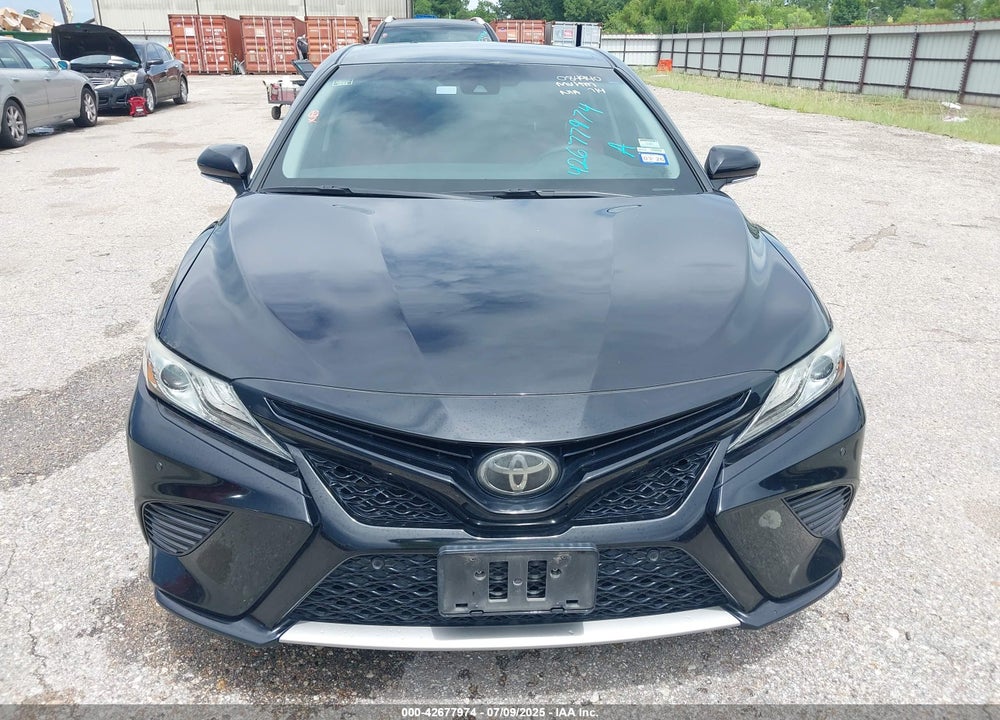 2018 TOYOTA CAMRY VIN: 4T1B61HK3JU084940