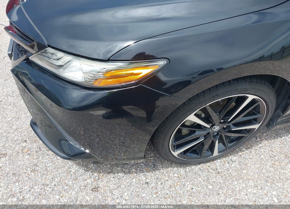 2018 TOYOTA CAMRY VIN: 4T1B61HK3JU084940