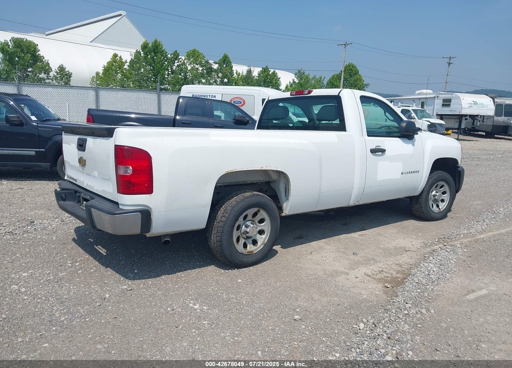 2011 CHEVROLET SILVERADO 1500 VIN: 1GCNCPEX6BZ464792