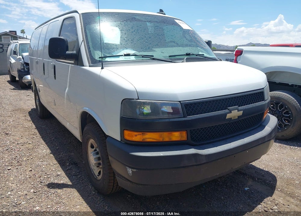 2021 CHEVROLET EXPRESS CARGO RWD 2500 REGULAR WHEELBASE WT VIN: 1GCWGAFP1M1235250