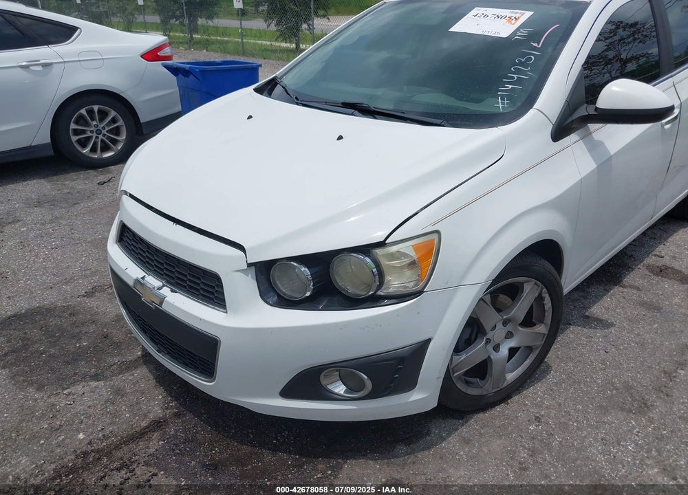2016 CHEVROLET SONIC VIN: 1G1JE5SB6G4144231