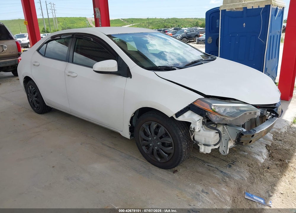 2017 TOYOTA COROLLA LE VIN: 5YFBURHE8HP588376