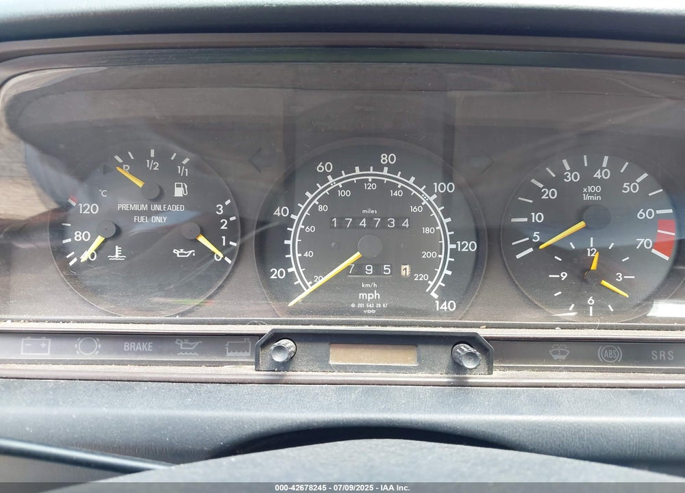 1992 MERCEDES-BENZ 190 E 2.6 VIN: WDBDA29D1NF879978