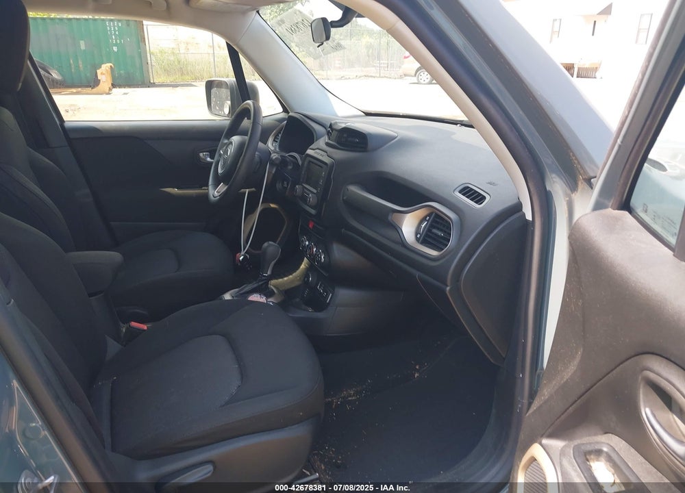 2016 JEEP RENEGADE VIN: ZACCJBAT9GPE17202