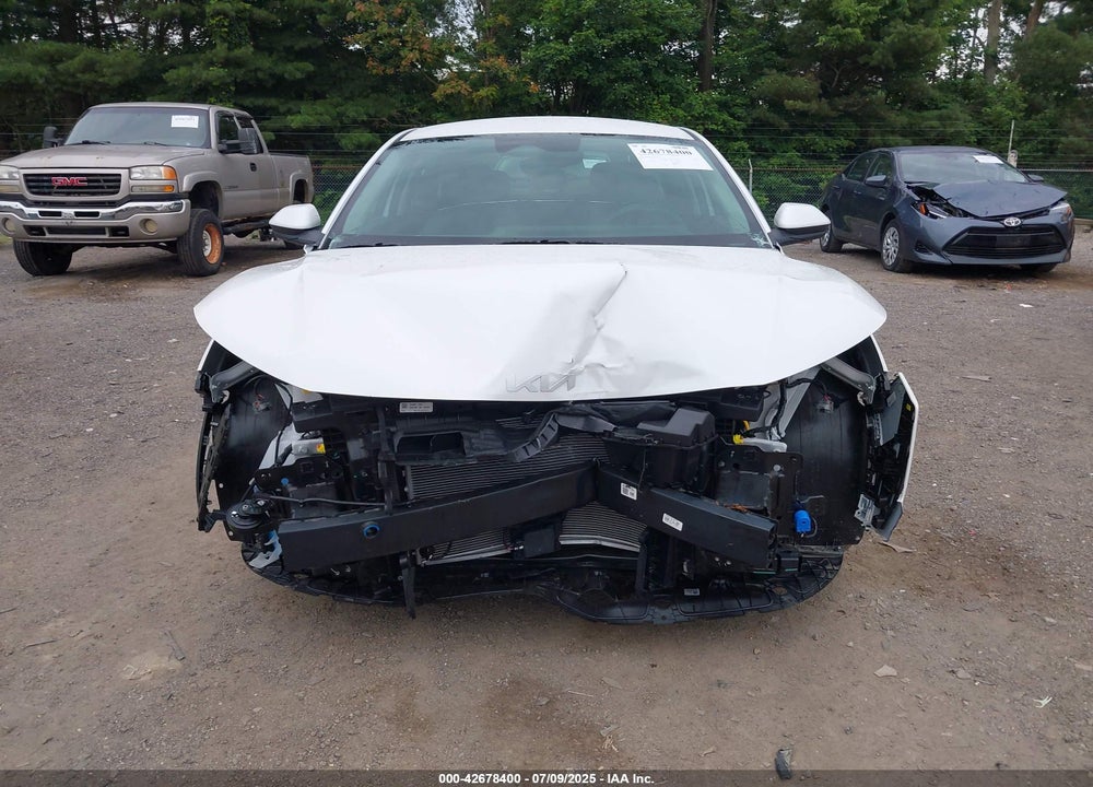 2025 KIA K4 EX VIN: 3KPFU4DE1SE143755