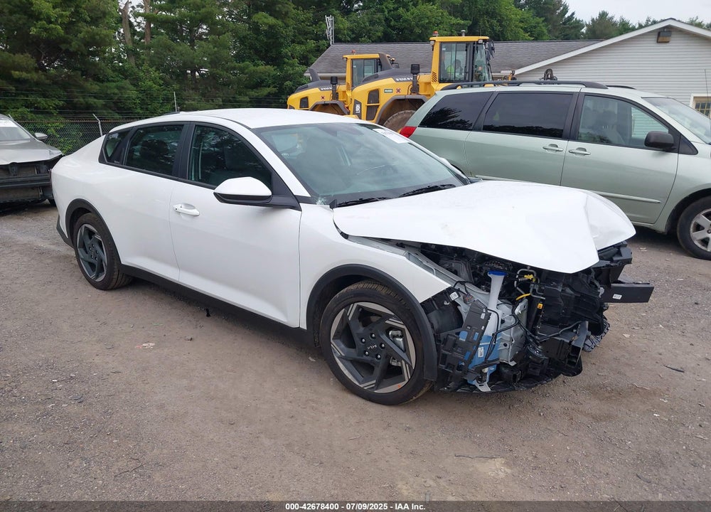 2025 KIA K4 EX VIN: 3KPFU4DE1SE143755
