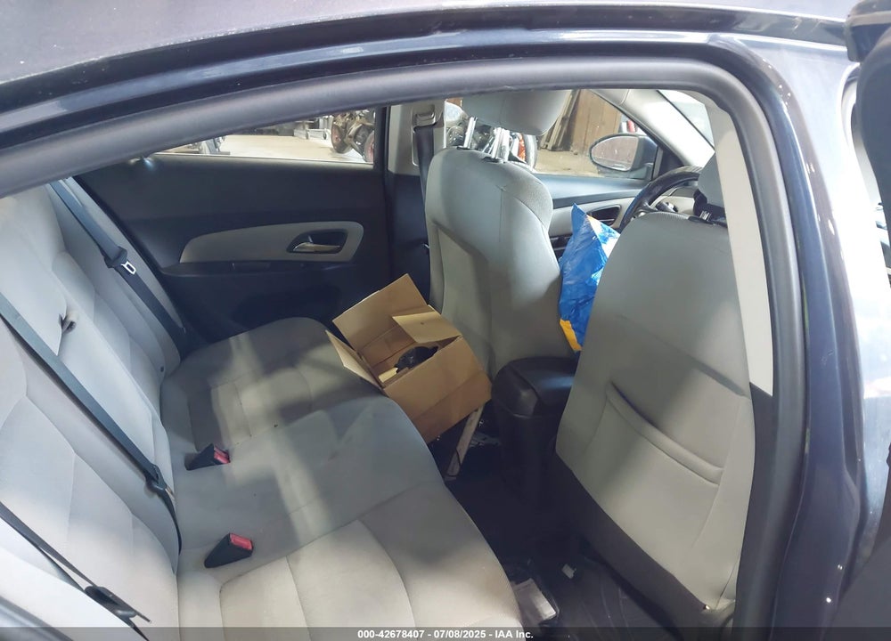 2014 CHEVROLET CRUZE VIN: 1G1PC5SB8E7229650