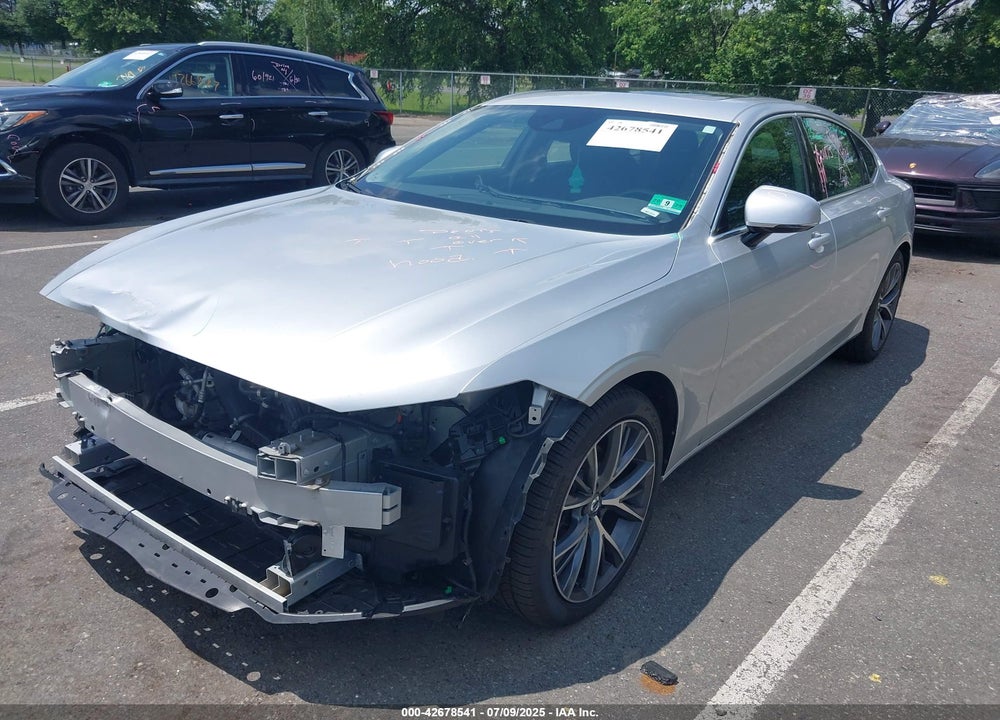 2018 VOLVO S90 VIN: LVY982MK2JP036037
