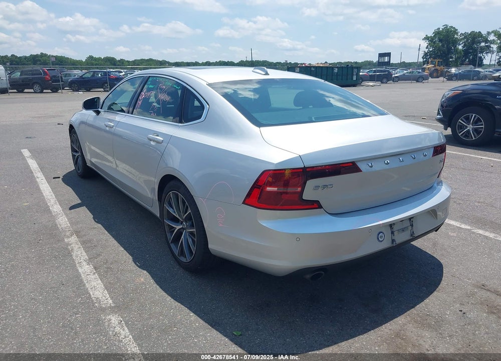 2018 VOLVO S90 VIN: LVY982MK2JP036037
