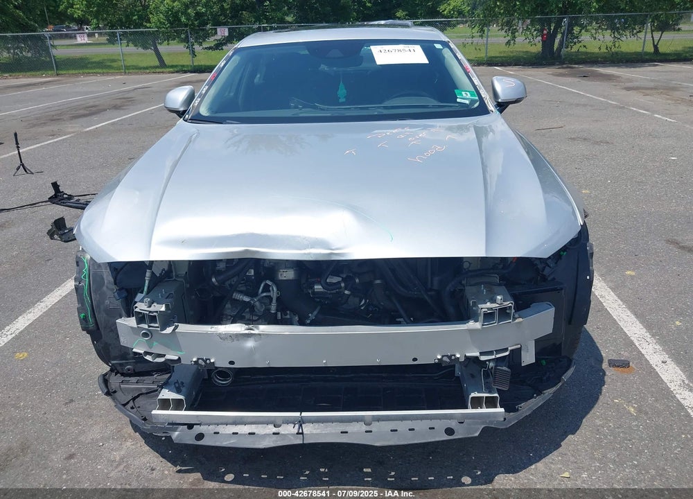 2018 VOLVO S90 VIN: LVY982MK2JP036037
