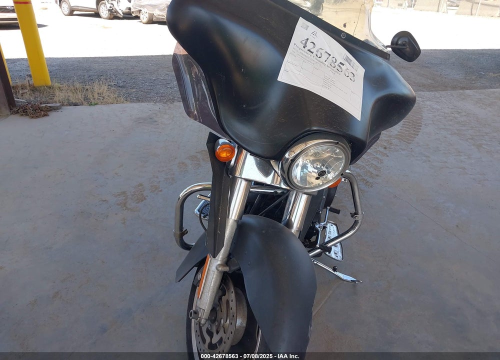 2010 HARLEY-DAVIDSON FLHX VIN: 1HD1KB413AB645338