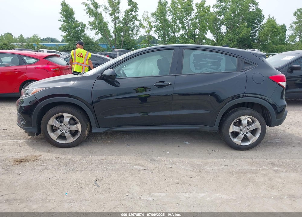 2022 HONDA HR-V VIN: 3CZRU6H34NM741280