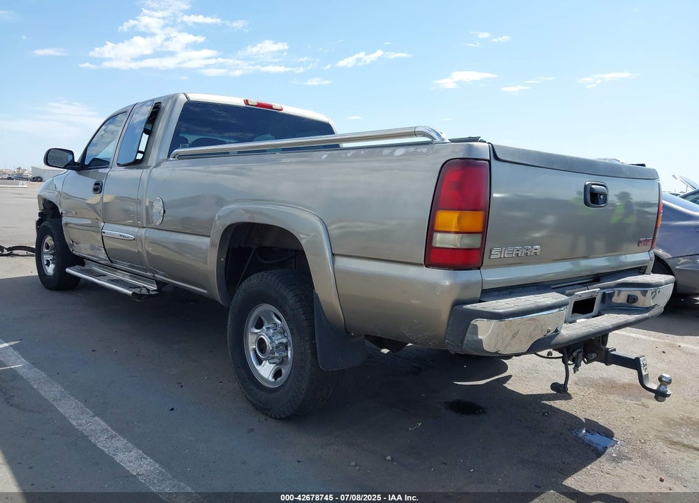 2003 GMC SIERRA 2500HD SLE VIN: 1GTHC29G13E105238