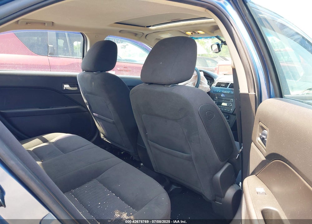 2009 FORD FUSION VIN: 3FAHP071X9R217717