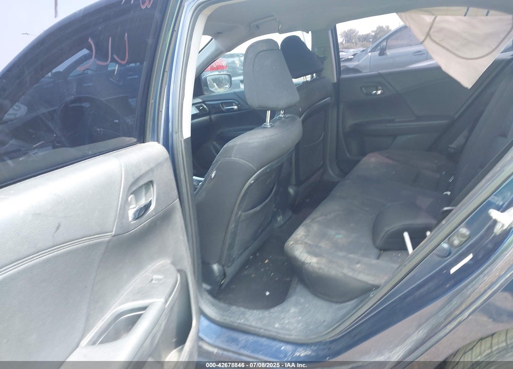 2013 HONDA ACCORD VIN: 1HGCR2F51DA092738