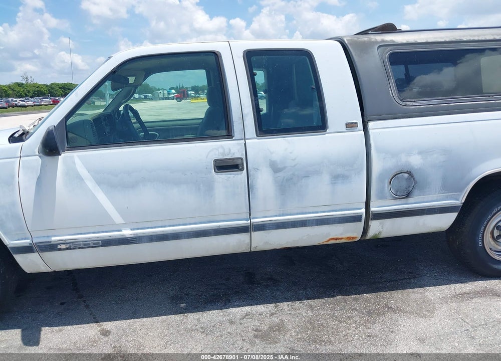1995 CHEVROLET GMT-400 C1500 VIN: 2GCEC19H3S1244602