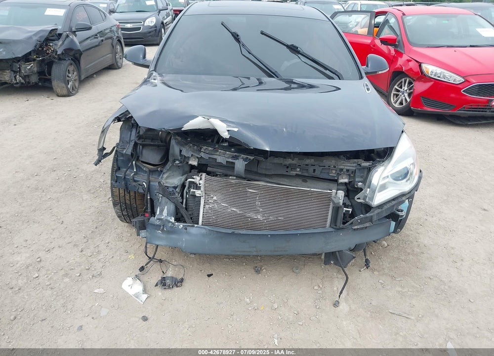 2014 BUICK REGAL VIN: 2G4GK5EX7E9211605