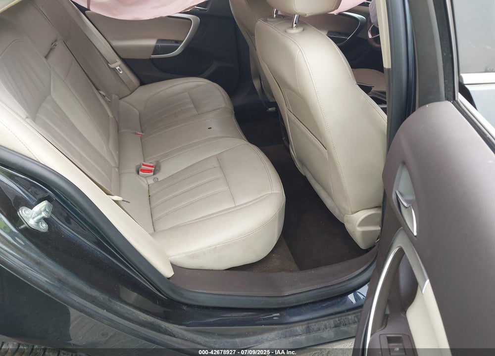 2014 BUICK REGAL VIN: 2G4GK5EX7E9211605