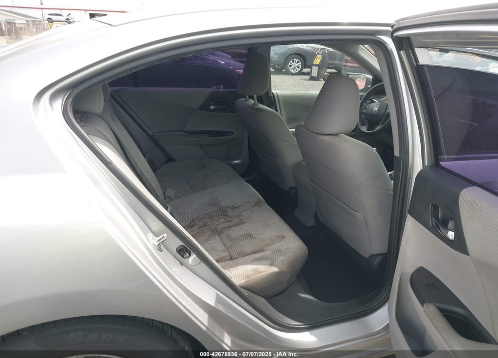 2015 HONDA ACCORD VIN: 1HGCR2F30FA106226