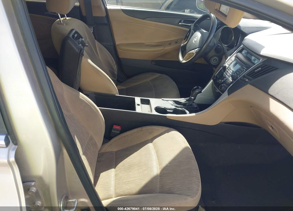 2011 HYUNDAI SONATA VIN: 5NPEB4AC3BH162985