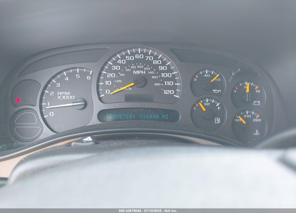 2003 CHEVROLET SUBURBAN 1500 LT VIN: 3GNEC16ZX3G103393