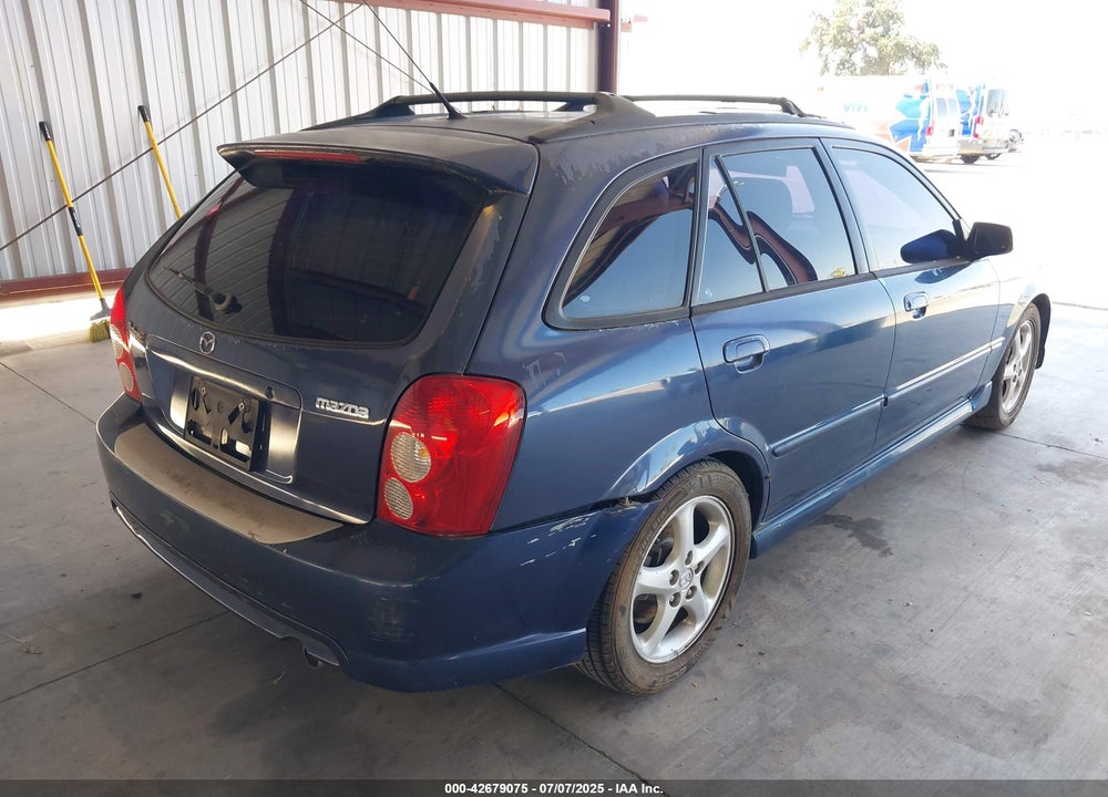 2002 MAZDA PROTEGE5 VIN: JM1BJ246421477382