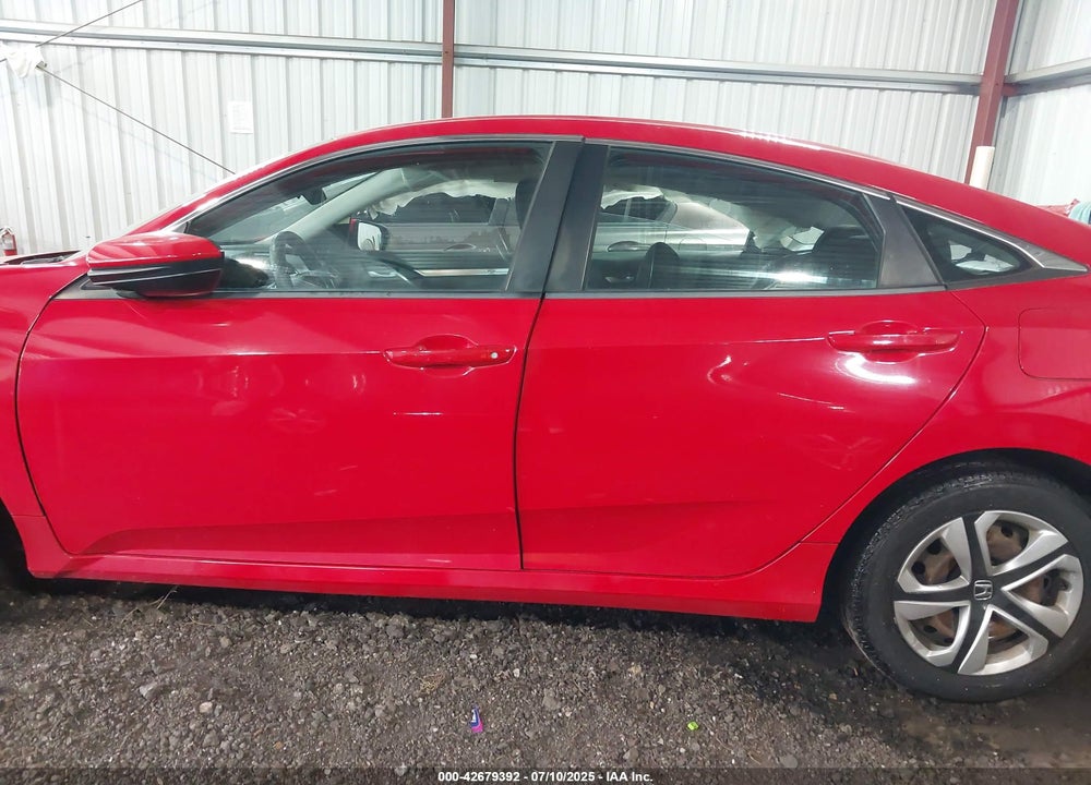2016 HONDA CIVIC VIN: 2HGFC2F58GH570500