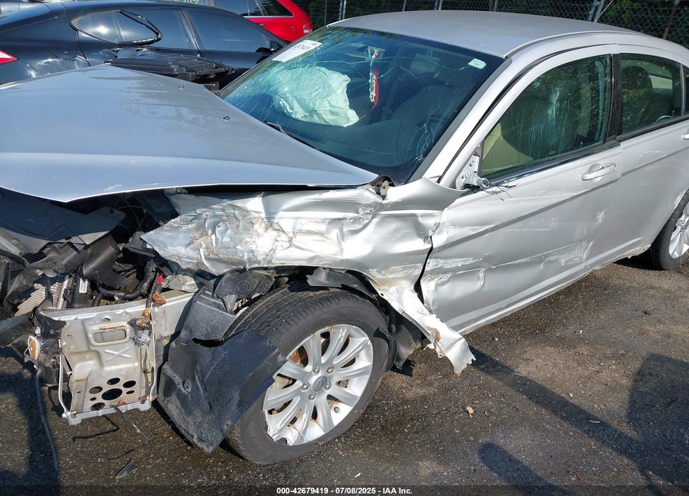 2012 CHRYSLER 200 TOURING VIN: 1C3CCBBB1CN302259