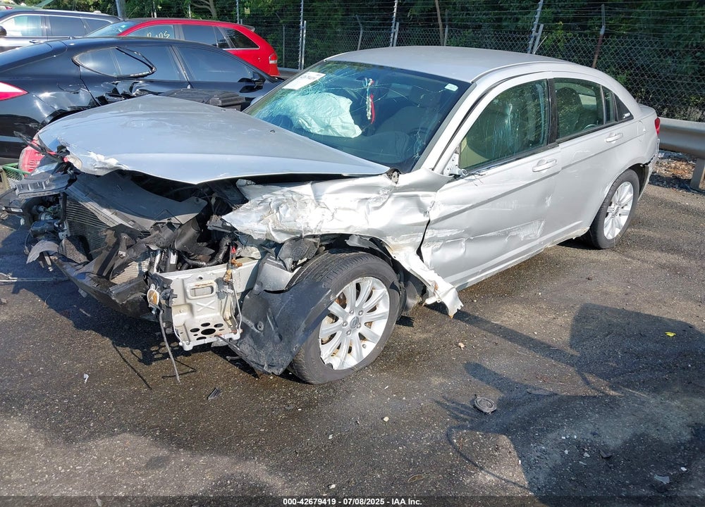 2012 CHRYSLER 200 TOURING VIN: 1C3CCBBB1CN302259