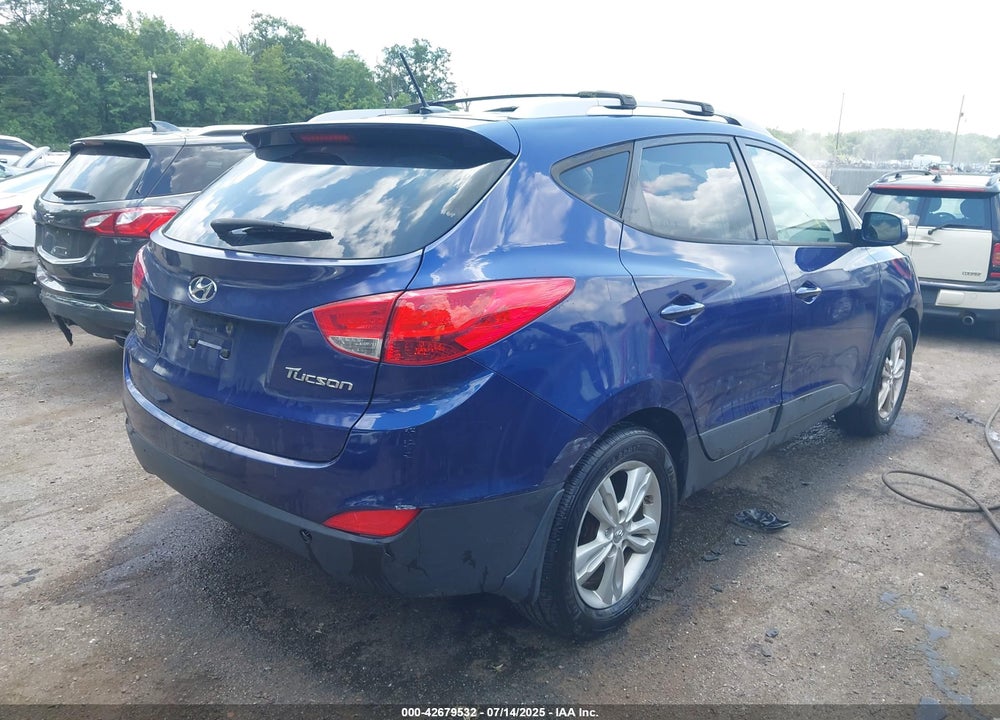 2012 HYUNDAI TUCSON VIN: KM8JU3AC5CU358299
