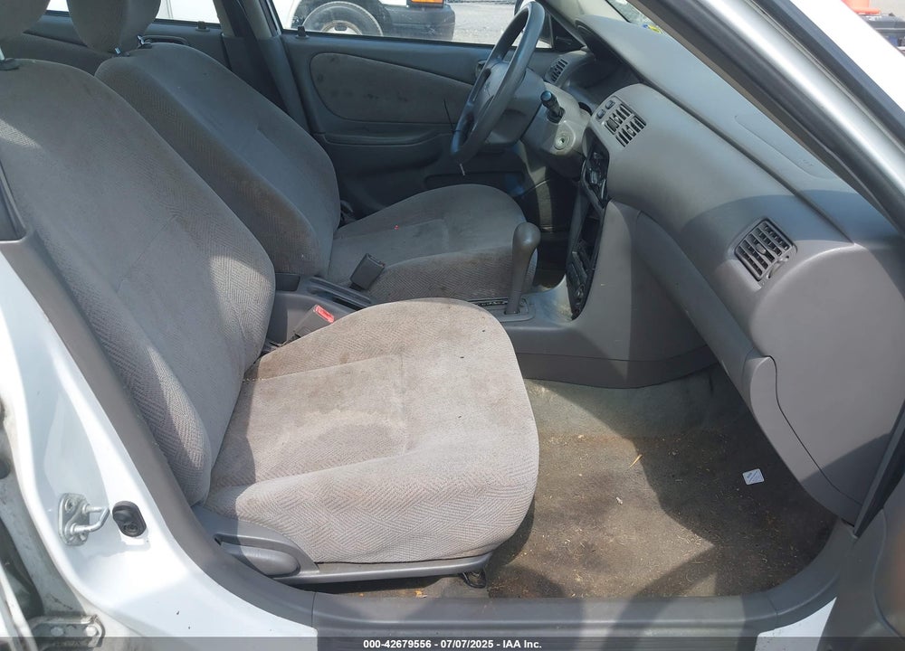 1999 CHEVROLET PRIZM VIN: 1Y1SK5286XZ440616