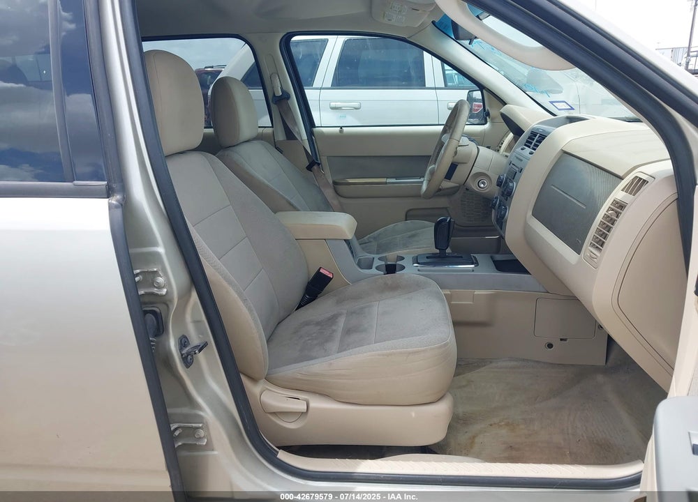 2010 FORD ESCAPE VIN: 1FMCU0D75AKB77086