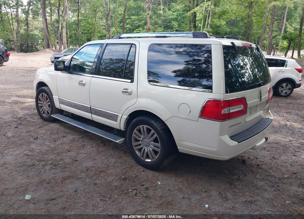 2007 LINCOLN NAVIGATOR ULTIMATE VIN: 5LMFU27577LJ00545