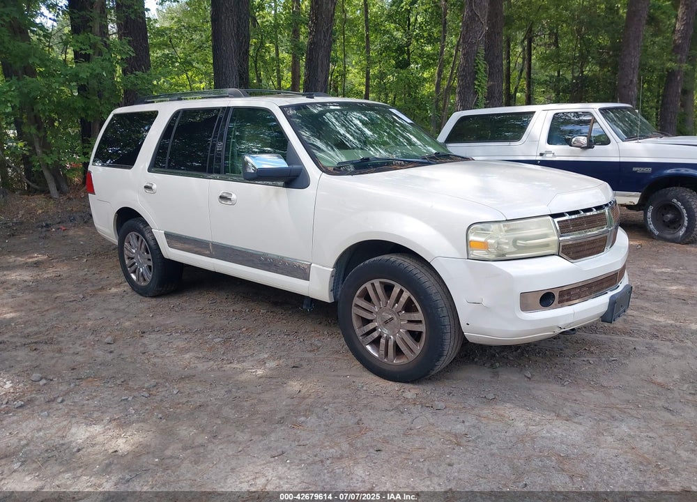 2007 LINCOLN NAVIGATOR ULTIMATE VIN: 5LMFU27577LJ00545