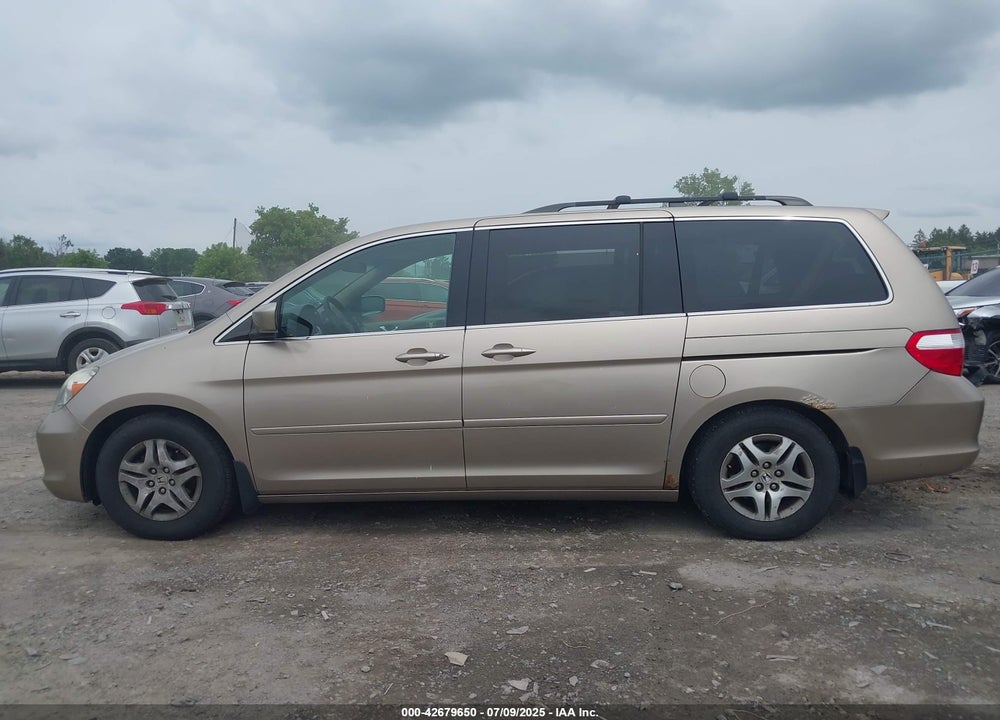 2005 HONDA ODYSSEY EX VIN: 5FNRL384X5B402382