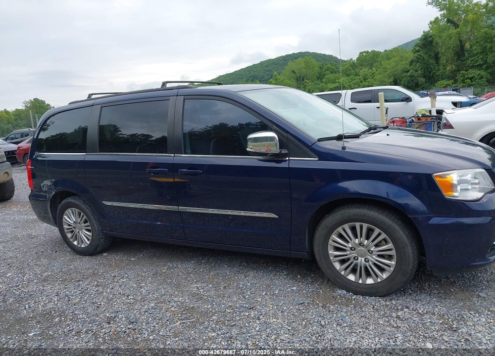 2015 CHRYSLER TOWN & COUNTRY TOURING-L VIN: 2C4RC1CG0FR620942