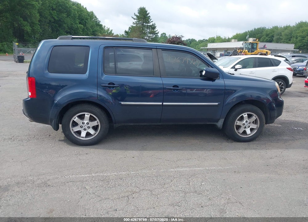 2011 HONDA PILOT VIN: 5FNYF4H96BB036629