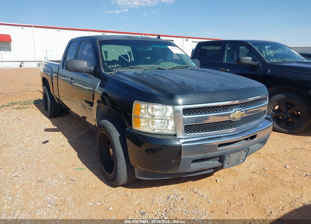 2011 CHEVROLET SILVERADO 1500 VIN: 1GCRCREA9BZ235452