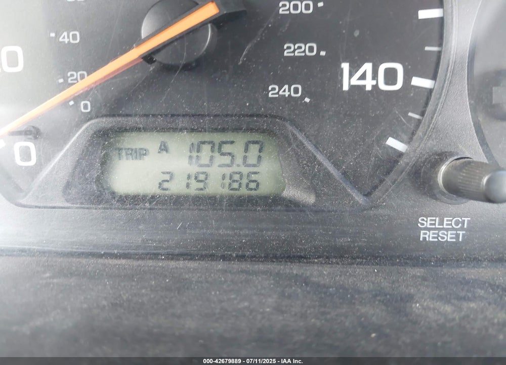 2001 HONDA ACCORD 2.3 LX VIN: JHMCG56481C005770
