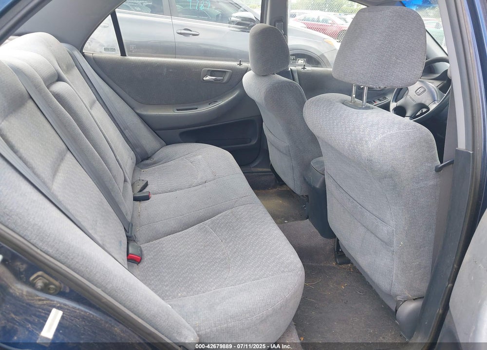 2001 HONDA ACCORD 2.3 LX VIN: JHMCG56481C005770
