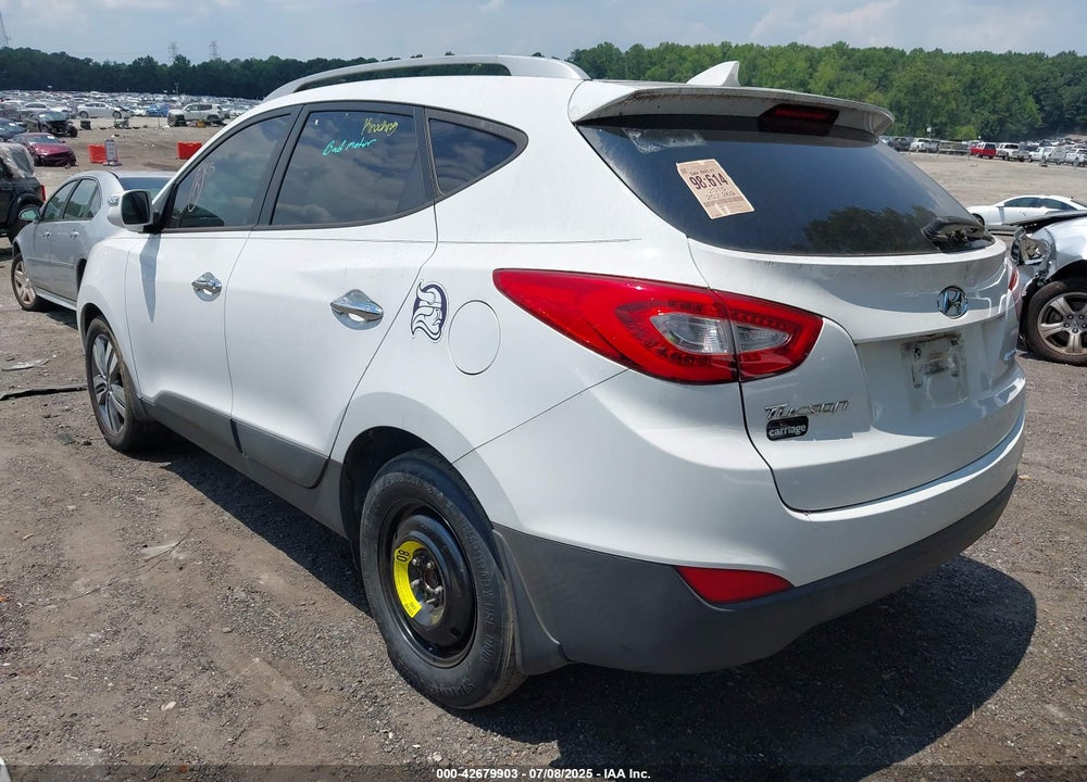 2015 HYUNDAI TUCSON VIN: KM8JU3AG7FU027148