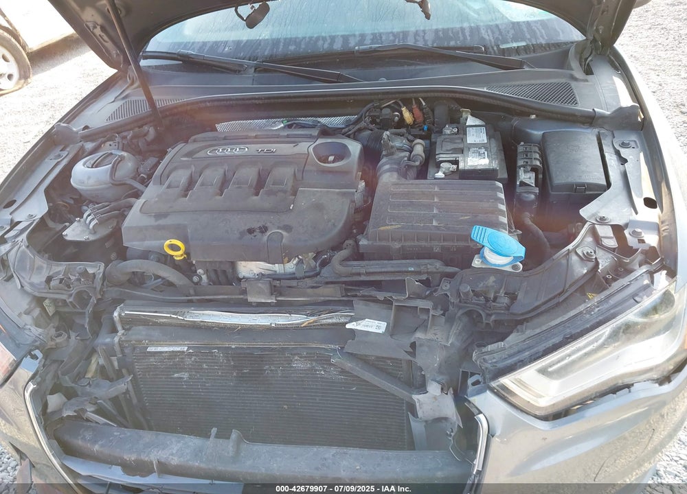 2015 AUDI A3 2.0 TDI PREMIUM VIN: WAUCJGFF2F1040627