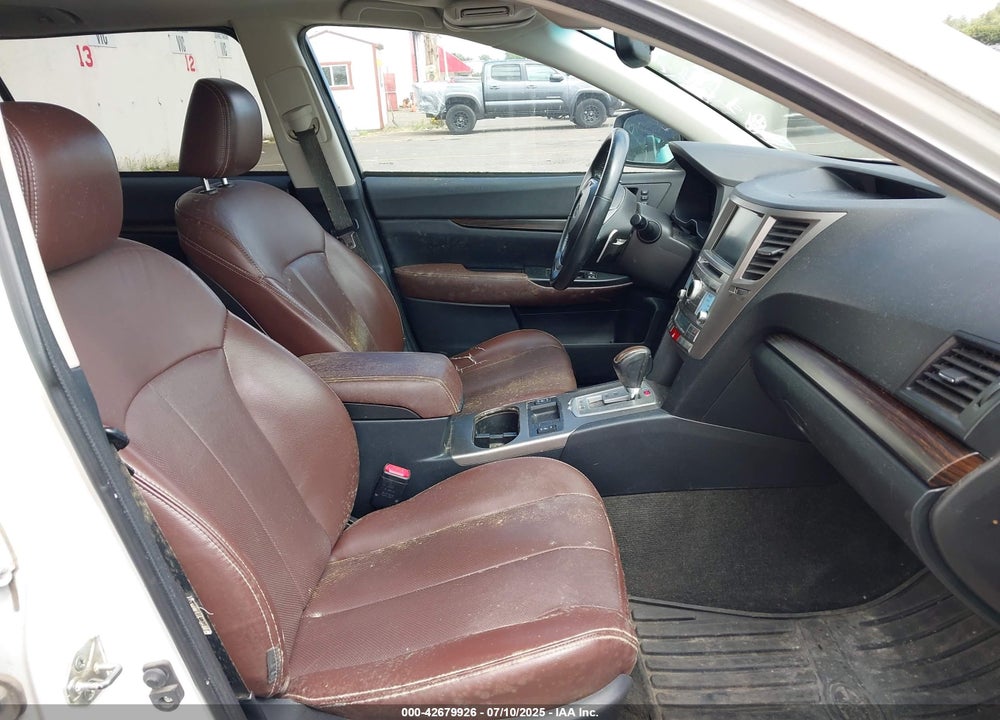 2014 SUBARU OUTBACK 2.5I LIMITED VIN: 4S4BRBPC4E3251468